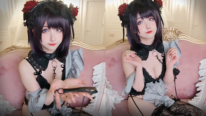 可爱的小萌妹很想照顾她